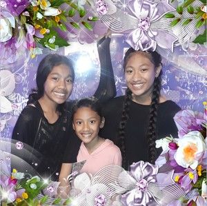 Meet your Posher, Esther